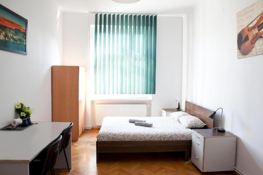 Ionia Apartment-stary Rynek Daire *